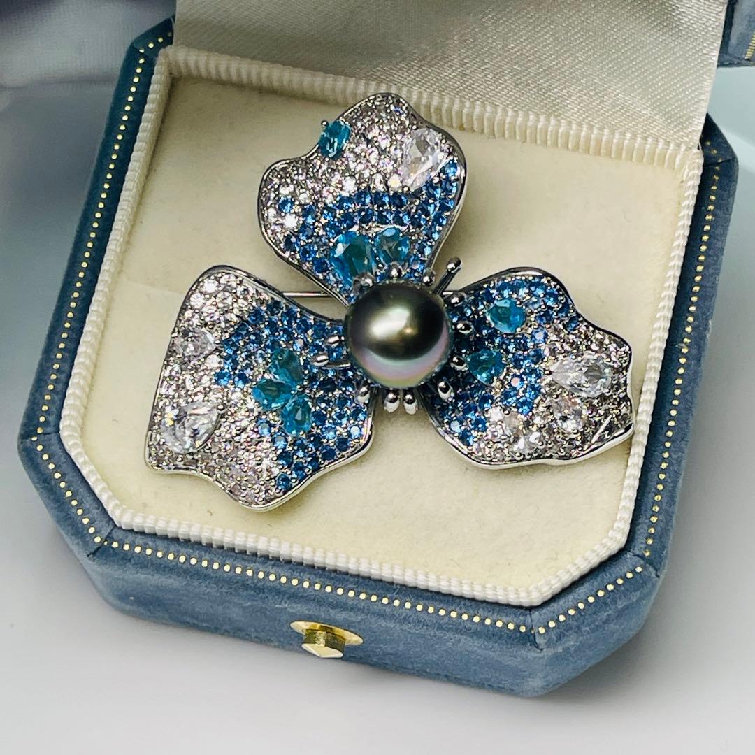 タヒチ　黑蝶真珠 南洋パール ブローチ　本真珠 ペンダント ピーコックグリーン