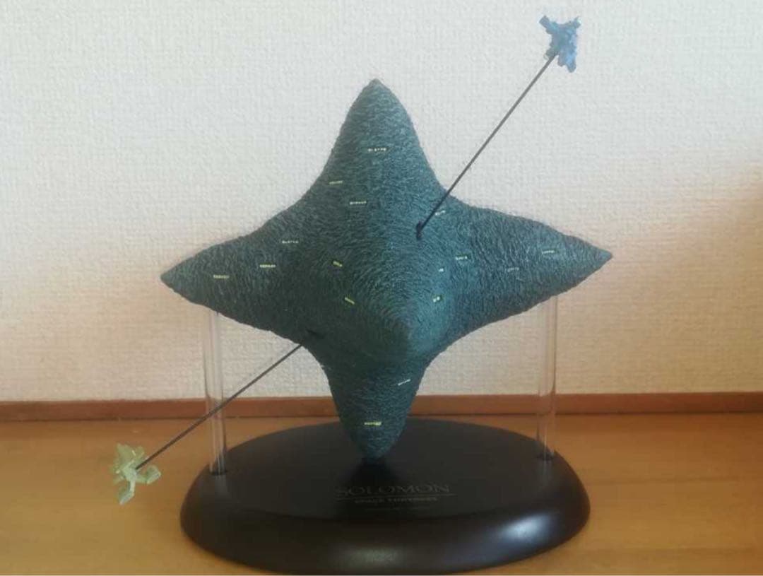 機動戦士ガンダム　ソロモン ポリストーンオブジェ　新品　レア　ユニファイブ製