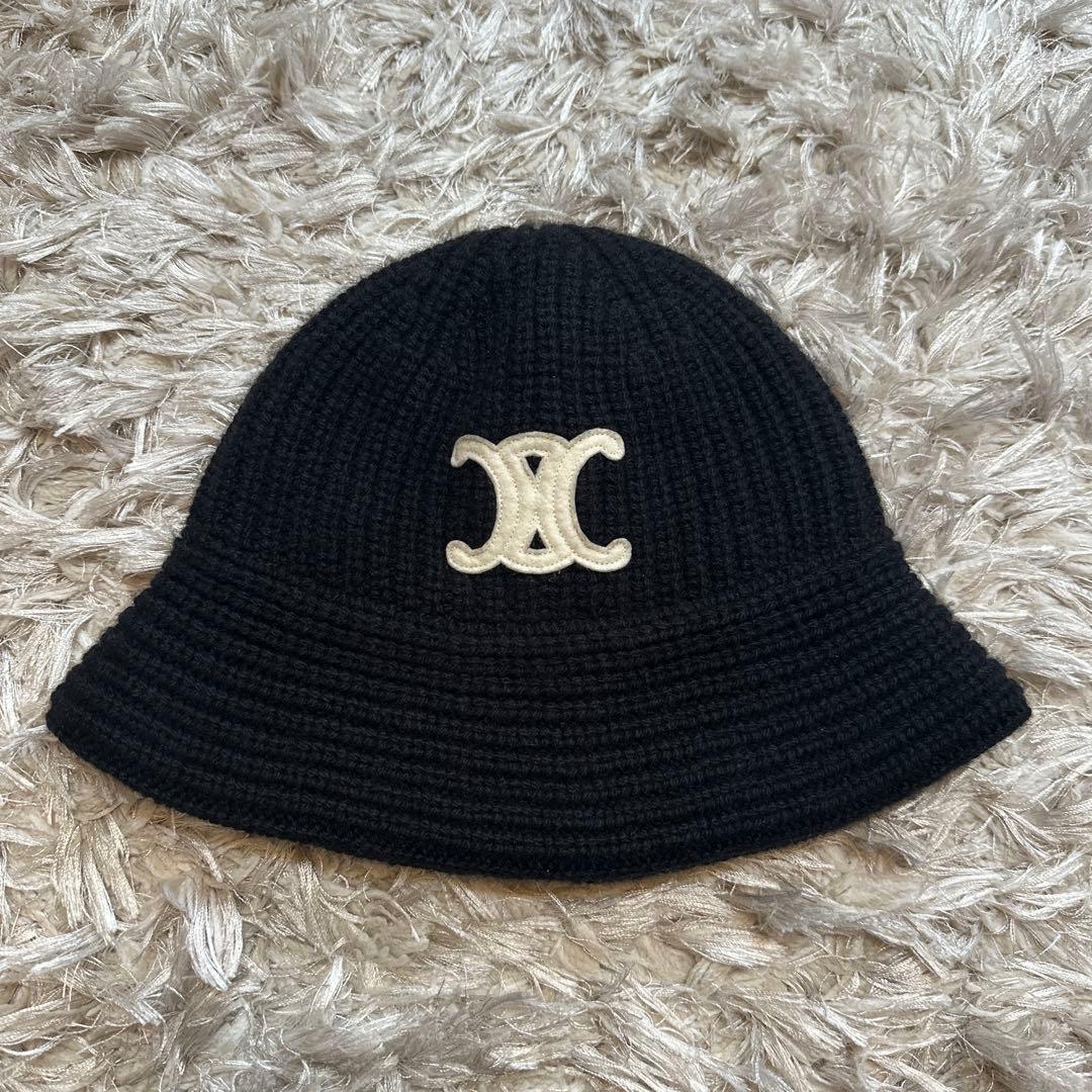 【正規品】セリーヌ トリオンフ ニット帽 クロシェバケットハット ブラック