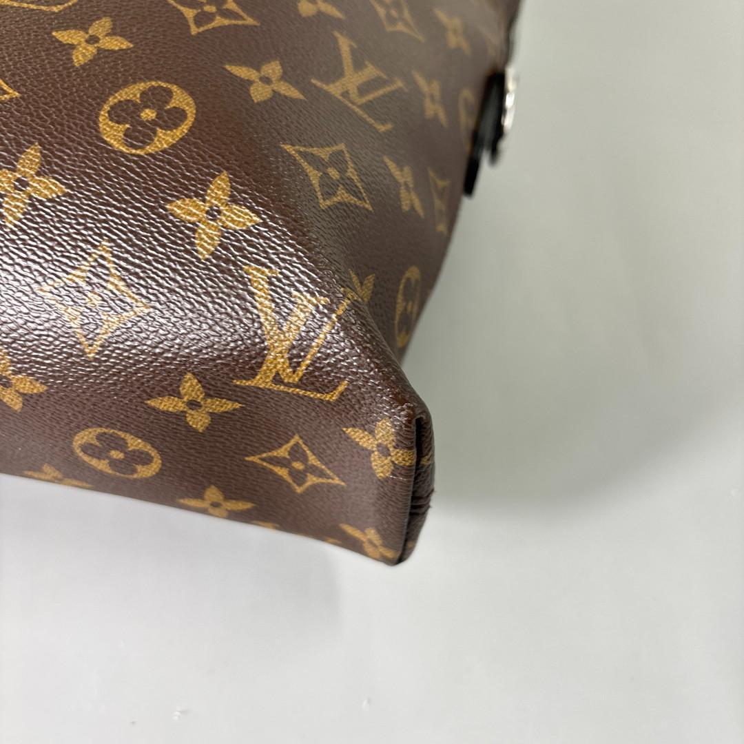 極美品 ルイヴィトン モノグラム マカサー ポルトドキュマン M54019