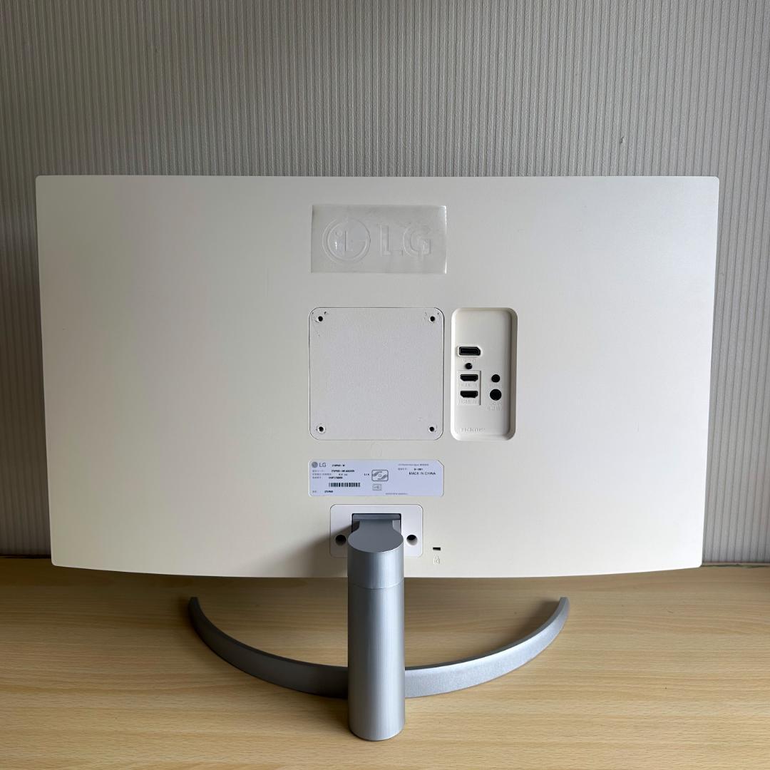 LG 27UP600-W 27インチ 4K IPS モニター 4kモニター