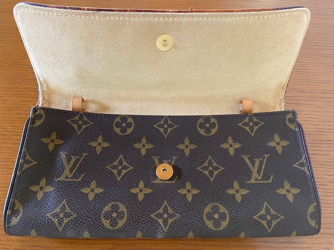 ルイヴィトン ポシェットツイン