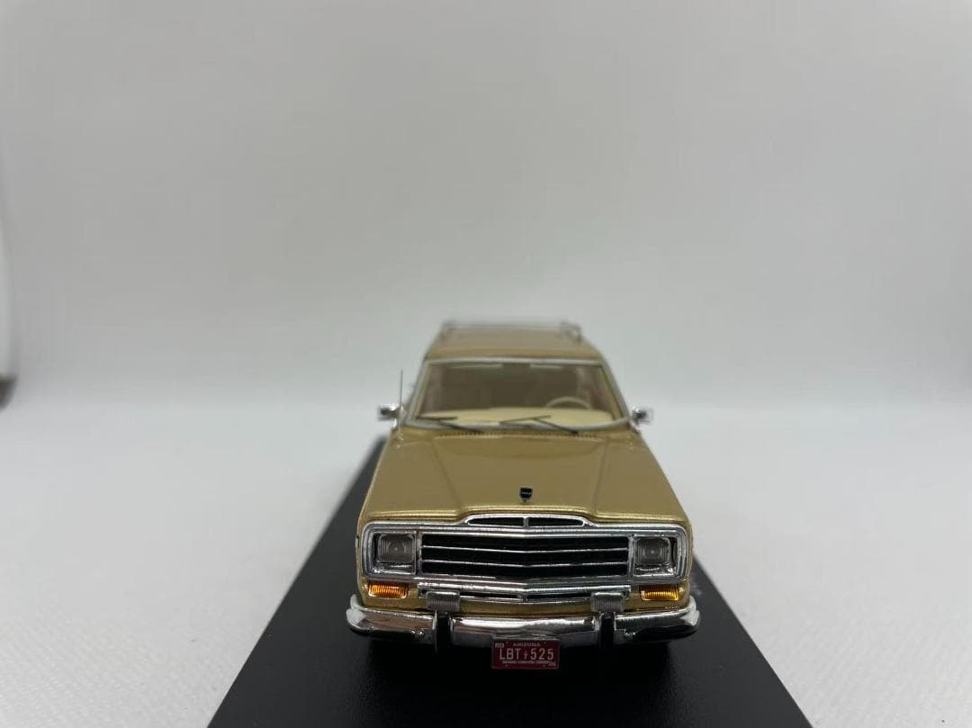 405-322 NEO 1/43 ジープ Grand Wagoneer 4×4