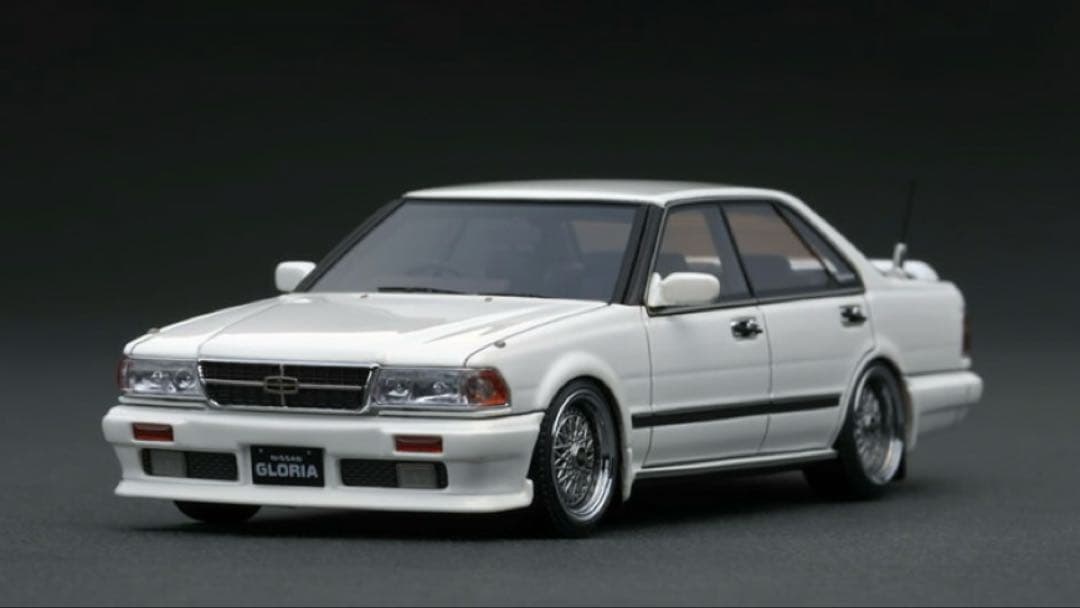 Y31 グランツーリスモSV イグニッションモデル　1/43 日産 グロリア