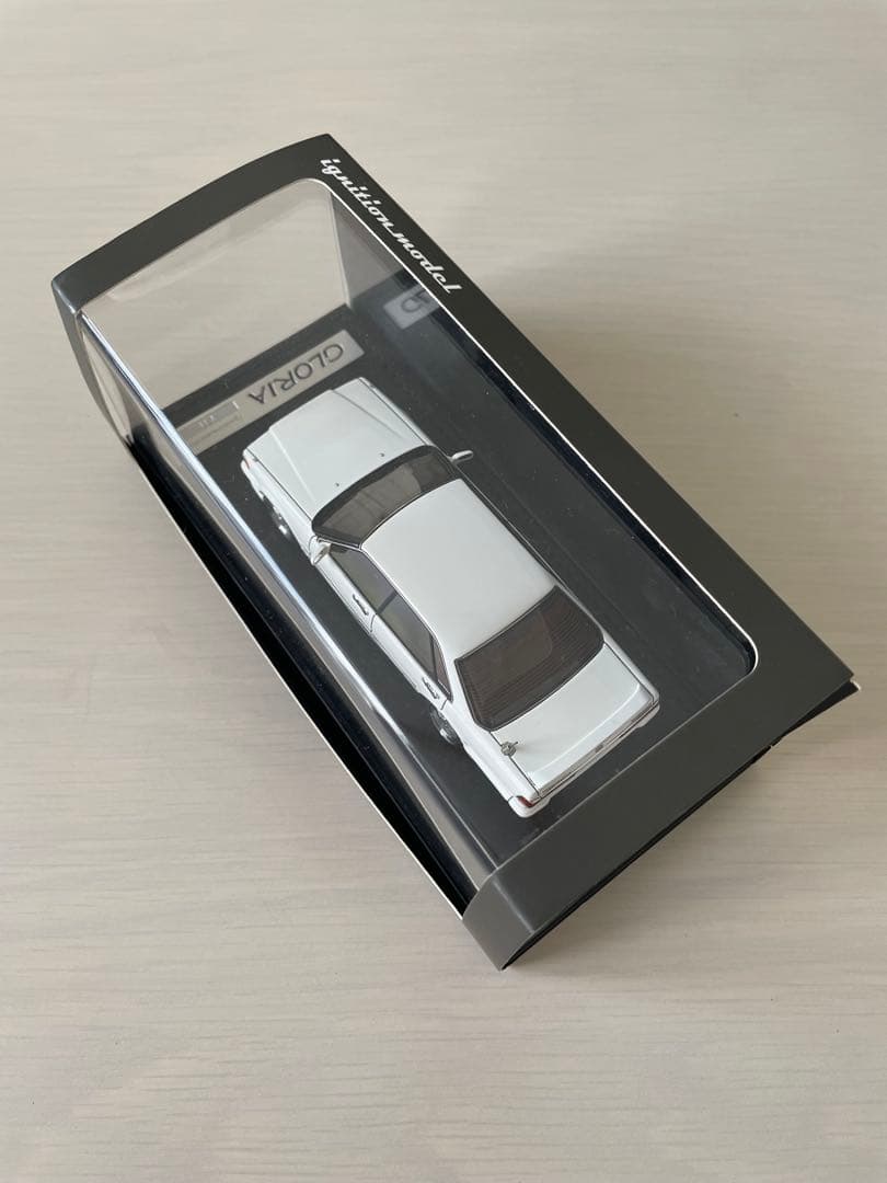 Y31 グランツーリスモSV イグニッションモデル　1/43 日産 グロリア