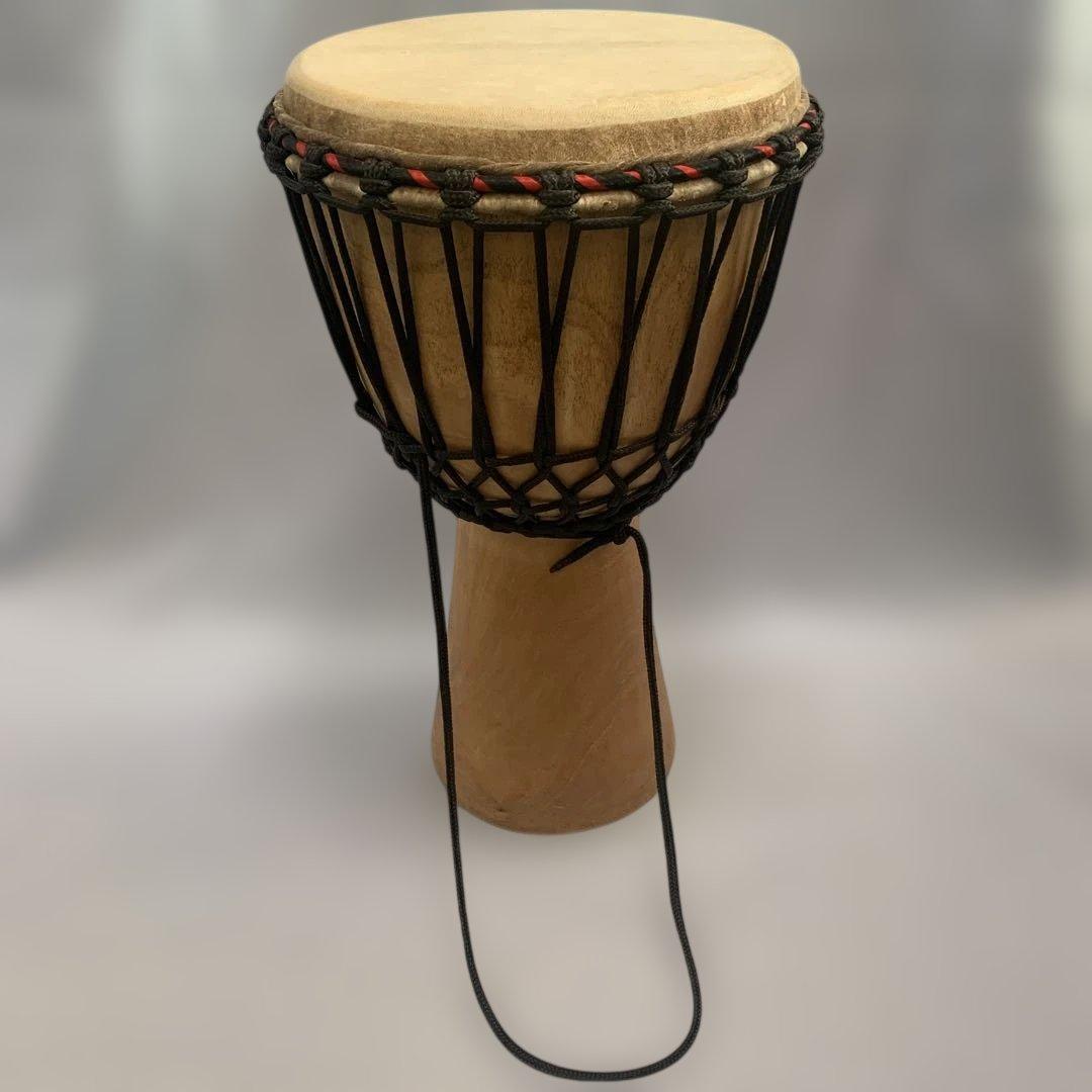 ジャンベ　木製民族打楽器