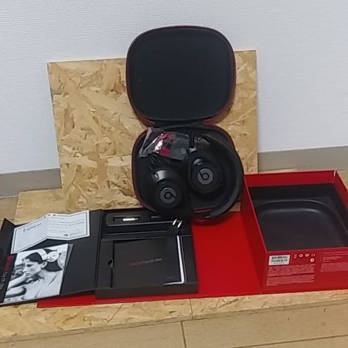 Beats by Dr Dre BT OV EXEC BLK　ワイヤーあり