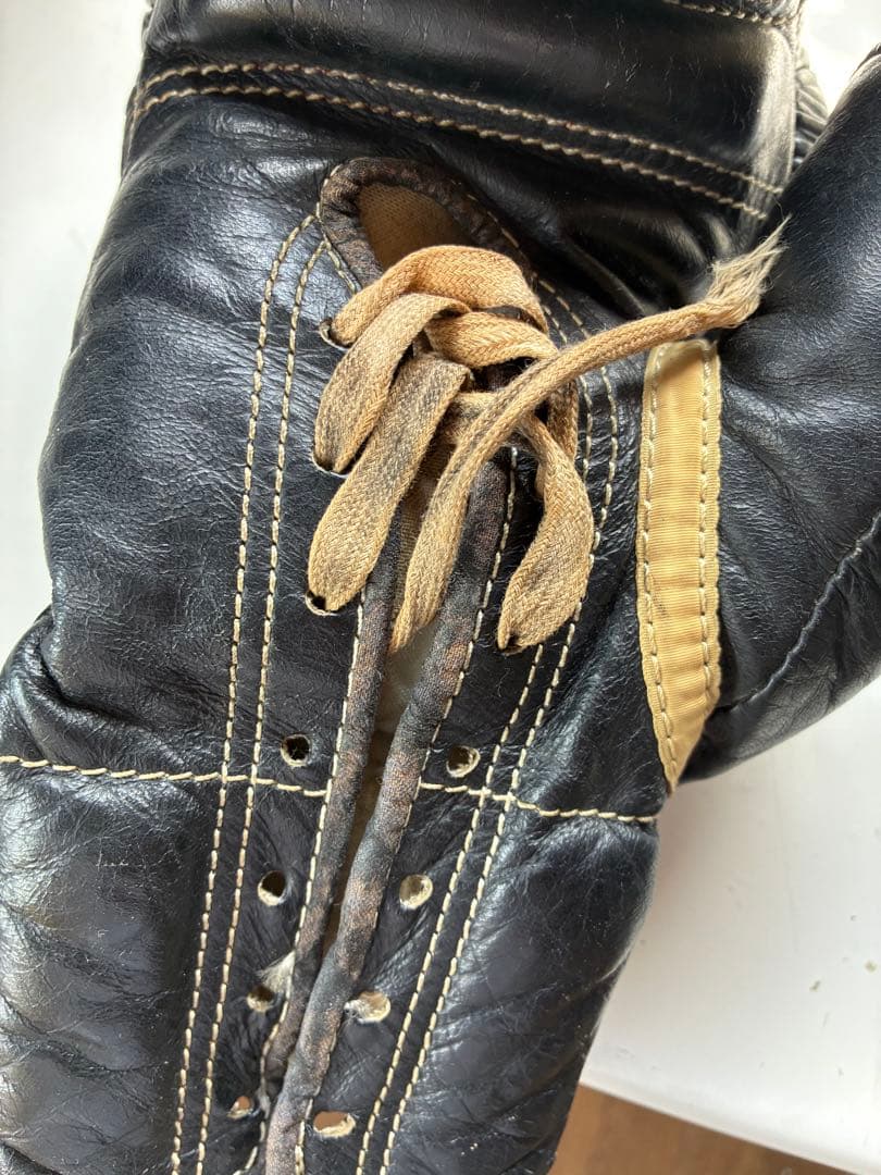 Winning ウイニング　ボクシンググローブ　ビンテージ　井上尚弥　昭和