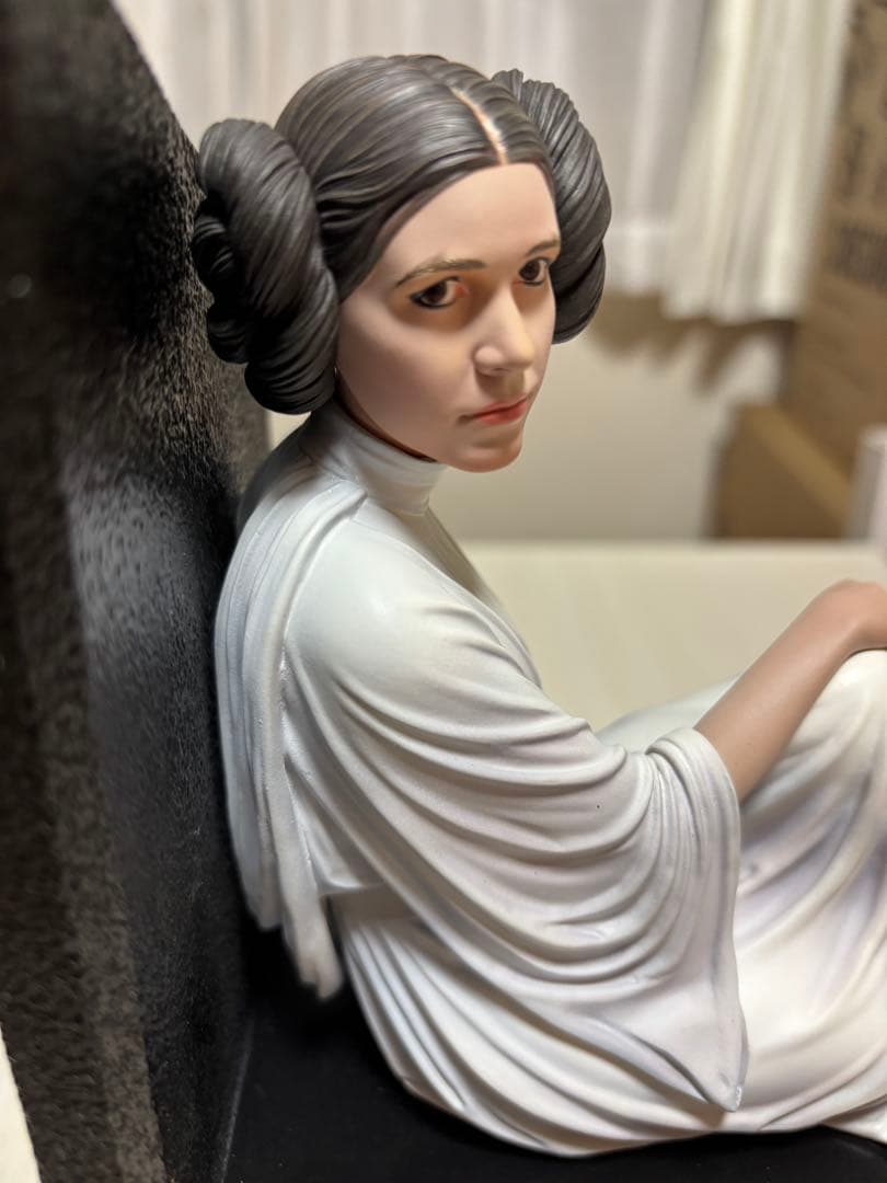 ジェントルジャイアント スターウォーズ 1/6 レイア スタチュー