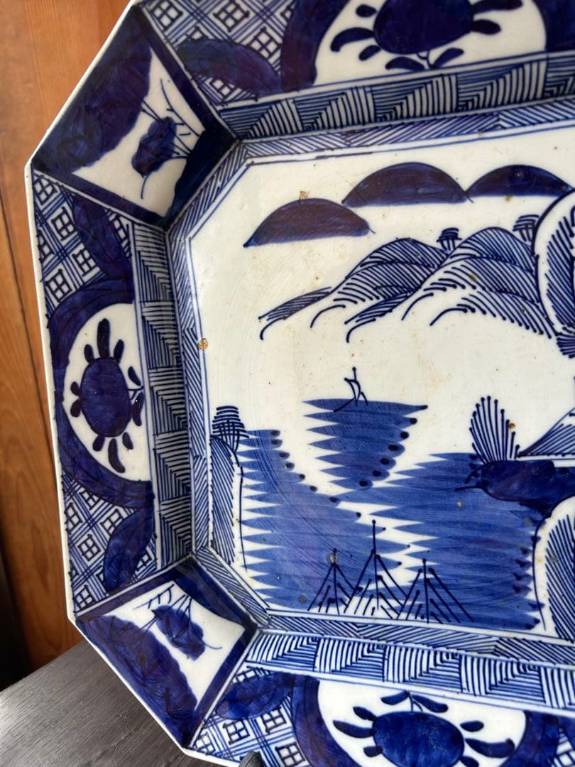 古伊万里 染付 ベロ藍 線描 銘有 隅切り八角皿 山水楼閣 九谷 飾り皿 骨董品