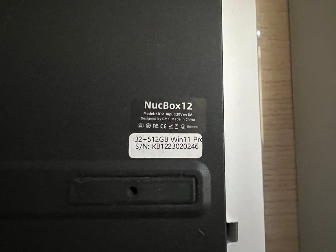 ミニPC intel Core i7 32GB/512GB 初期化済み