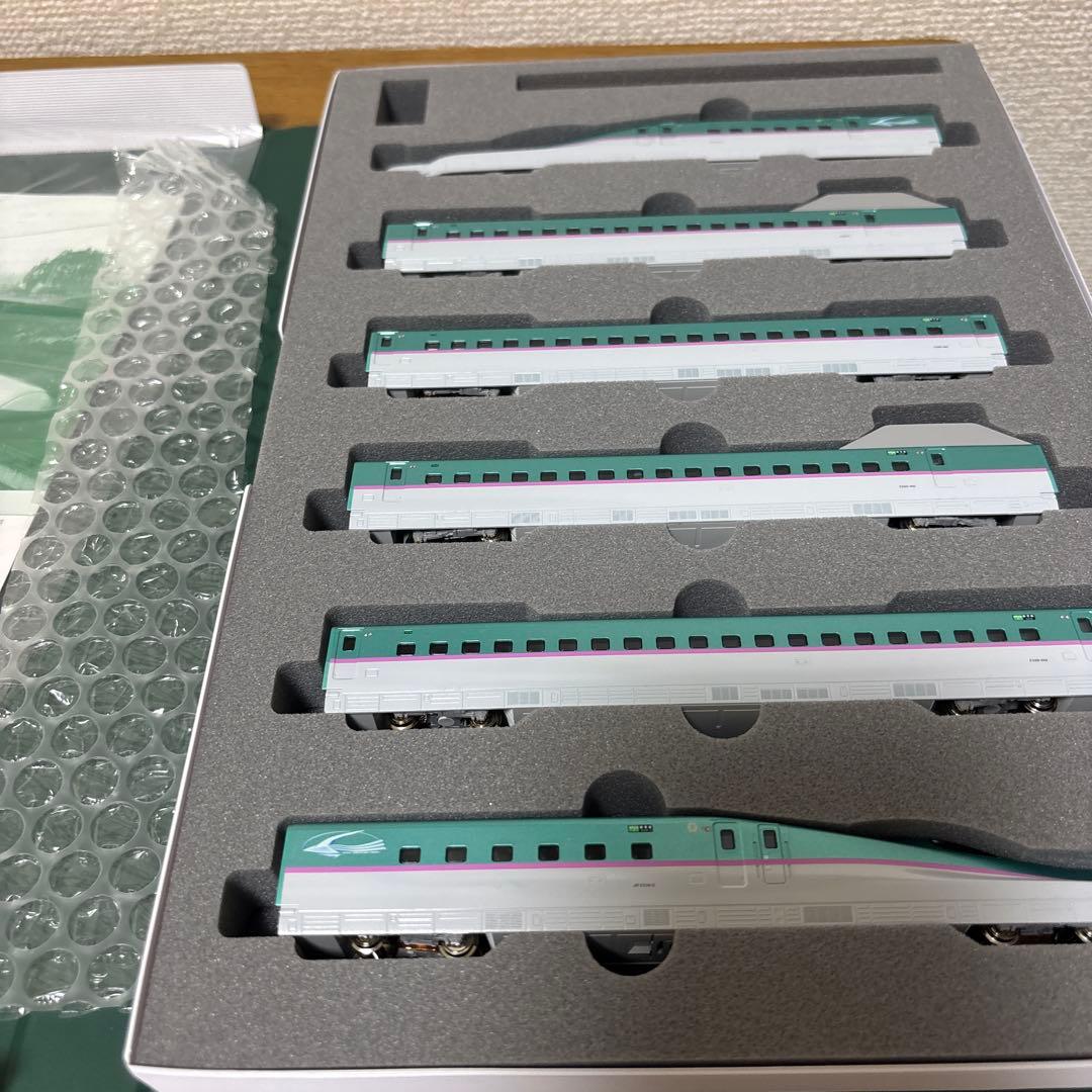 KATO Nゲージ　東北・秋田新幹線17両セット（E5系10両・E6系7両）