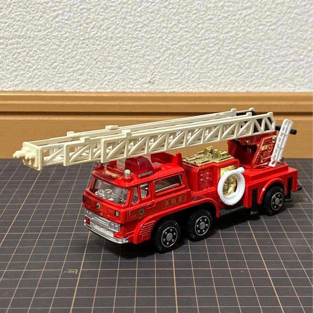 光る梯子消防車 ダイヤペット ヨネザワ 三菱ふそう 光るミニカー 絶版品 当時物
