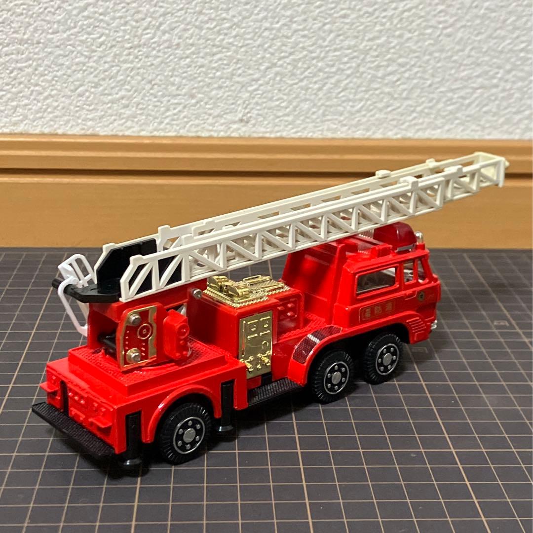 光る梯子消防車 ダイヤペット ヨネザワ 三菱ふそう 光るミニカー 絶版品 当時物
