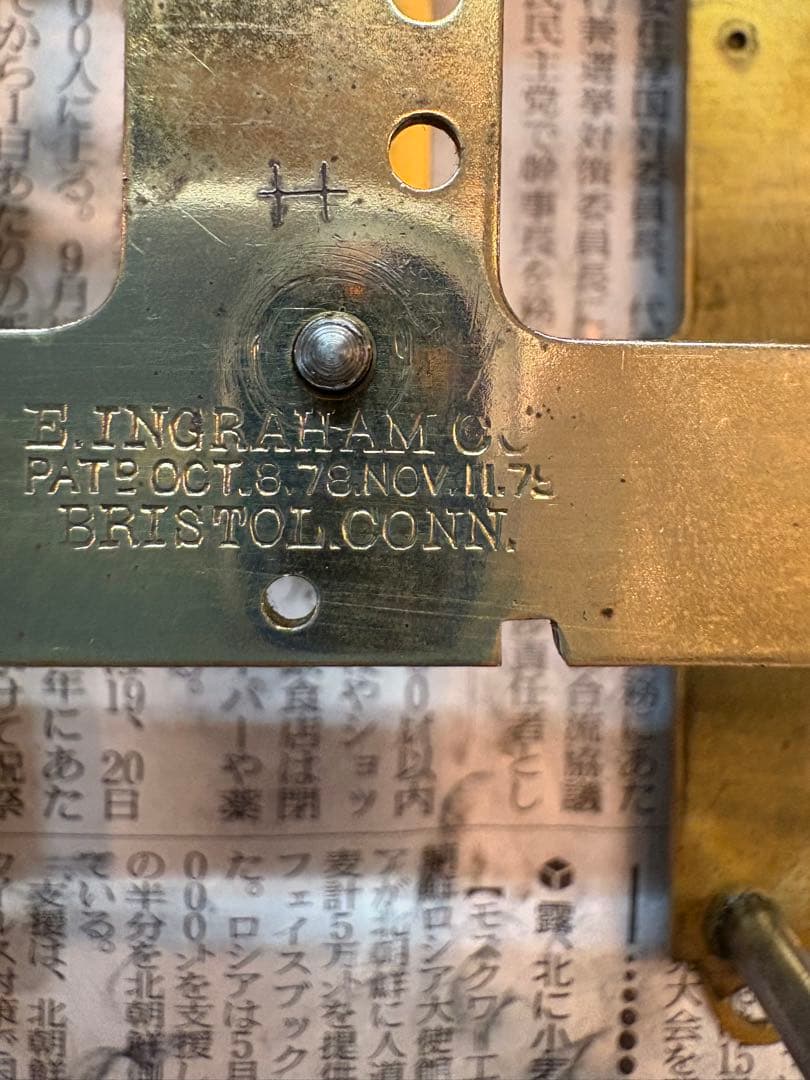 アメリカ製アンティーク寄せ木達磨時計