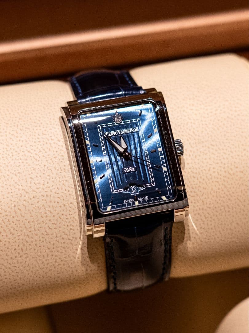 未使用 クエルボ・イ・ソブリノス プロミネンテ クラシコ 木箱付