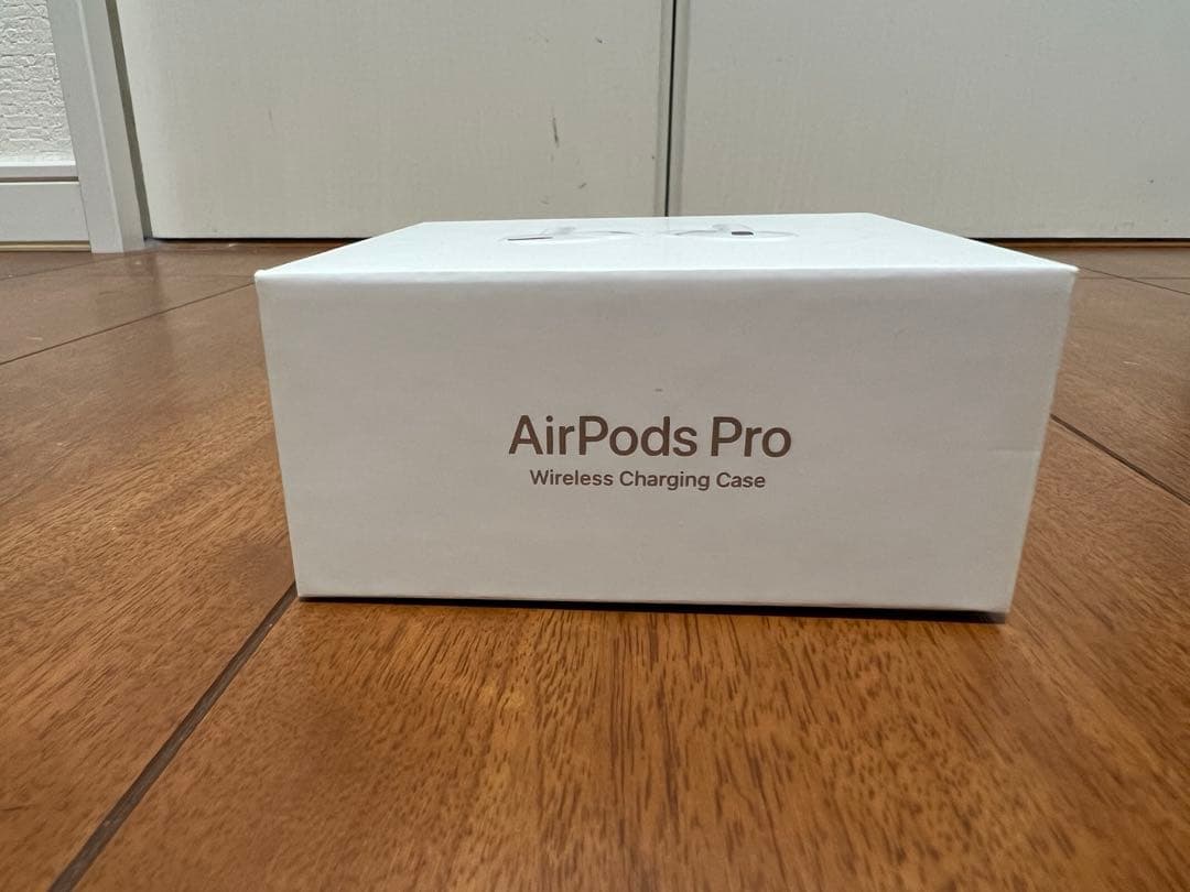 Apple AirPods Pro2 本体　ワイヤレス充電ケース