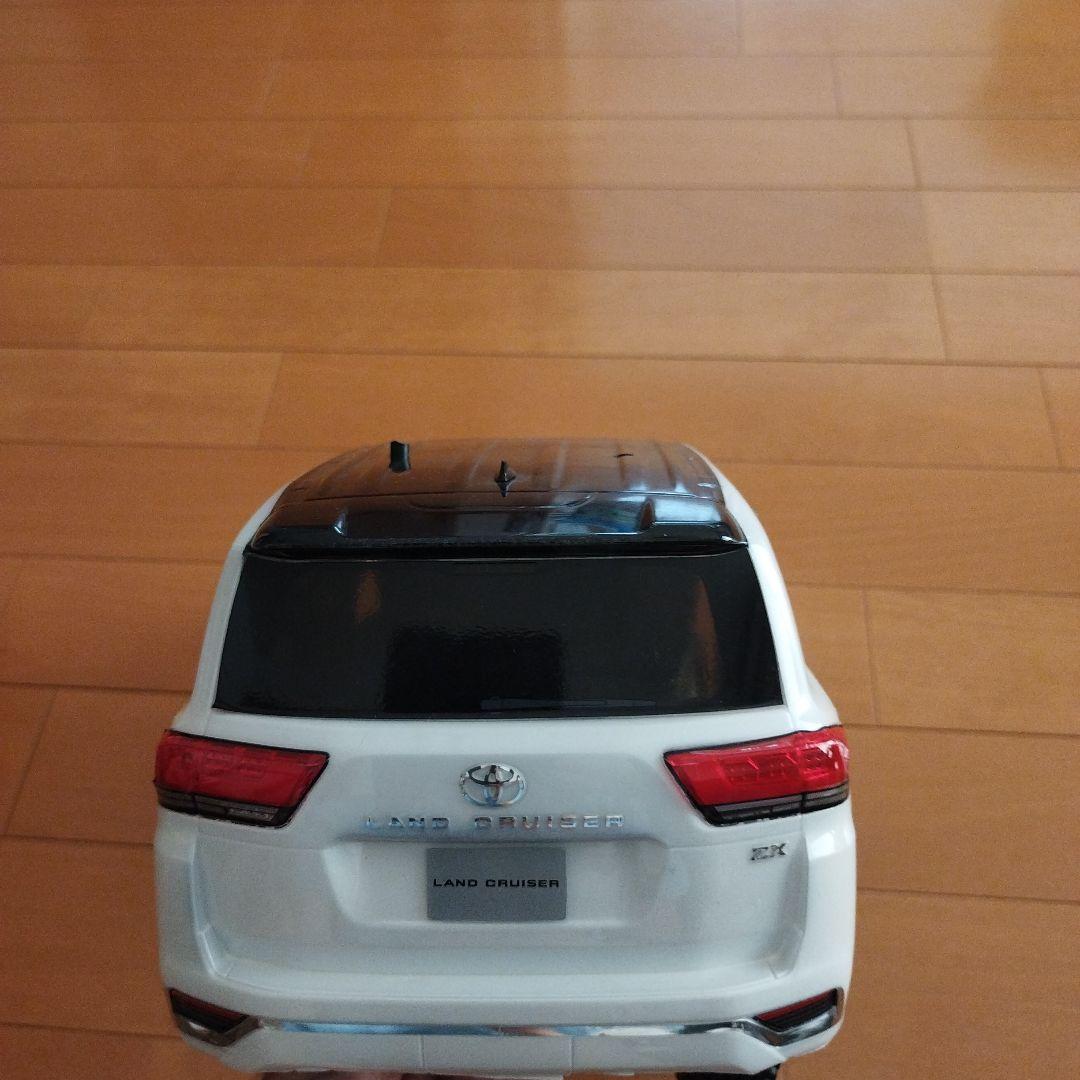 タミヤ　ランドクルーザー300（CC-02）