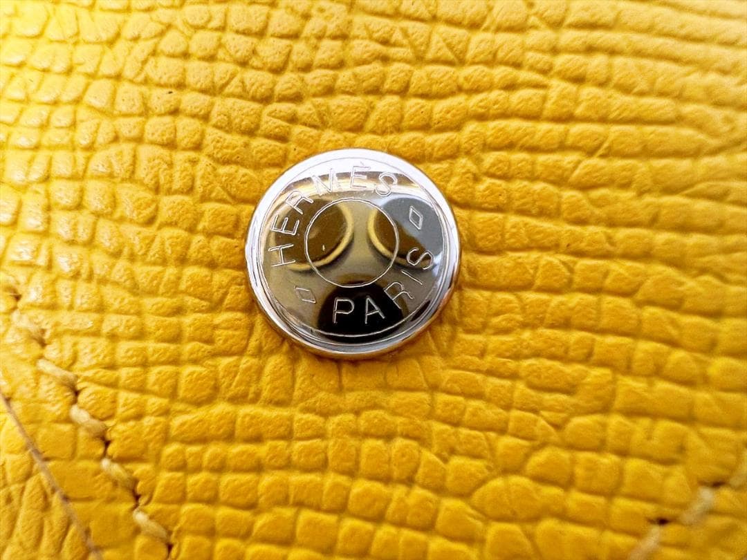 ほぼ未使用　エルメス　エチュイクレ4　キーケース　エプソン　イエロー　□M