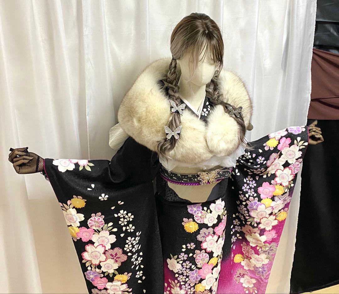 振袖 フルセット 山本寛斎 黒地 ピンク 銀通し 和柄 かわいい