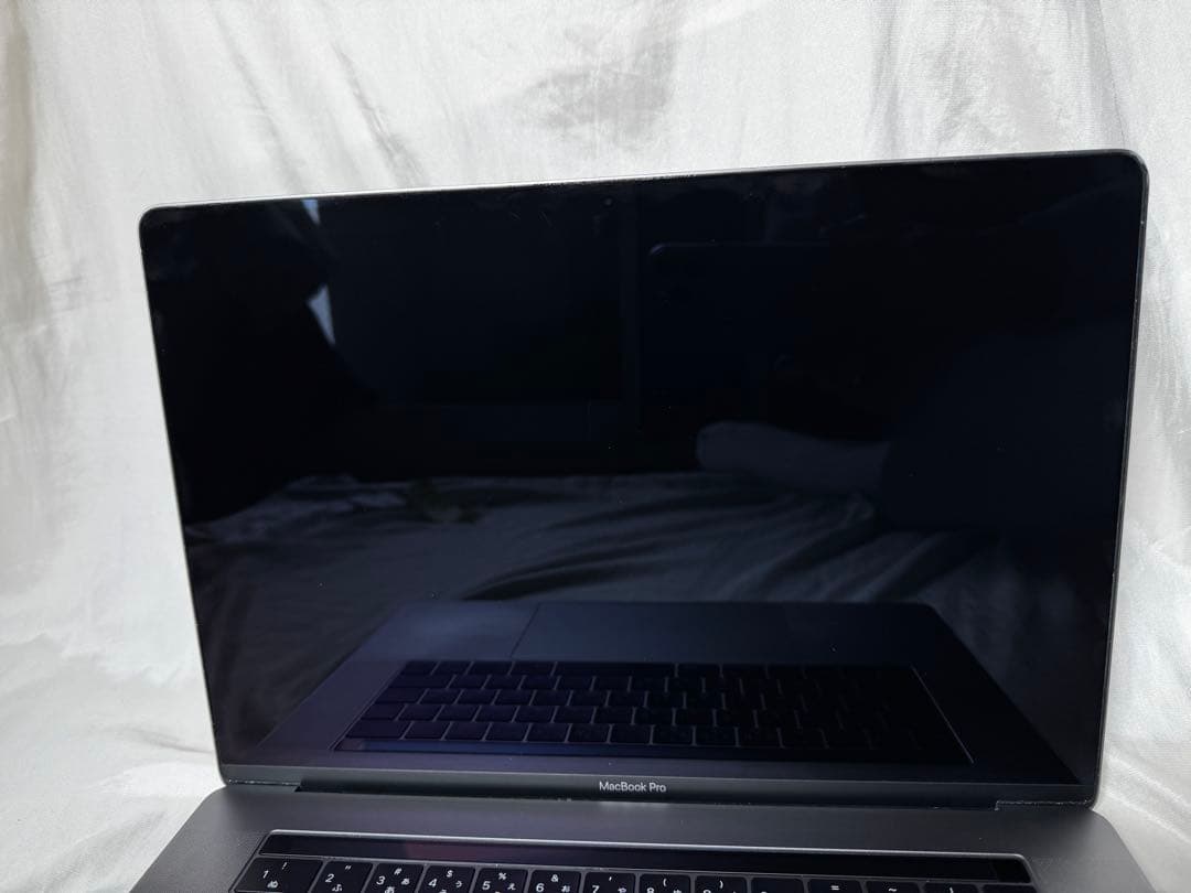 MacBook Pro 15インチ2017Core i7/16GB/500GB