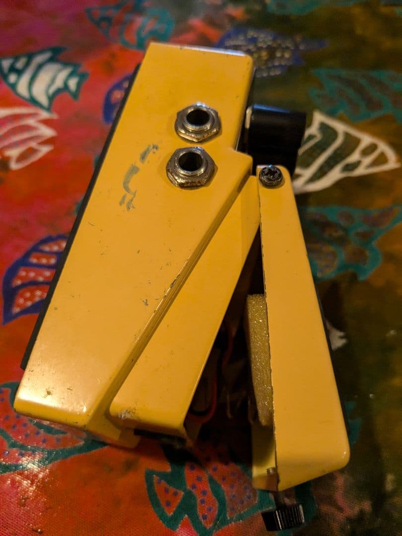 BOSS AC-2 アコースティックシミュレーター