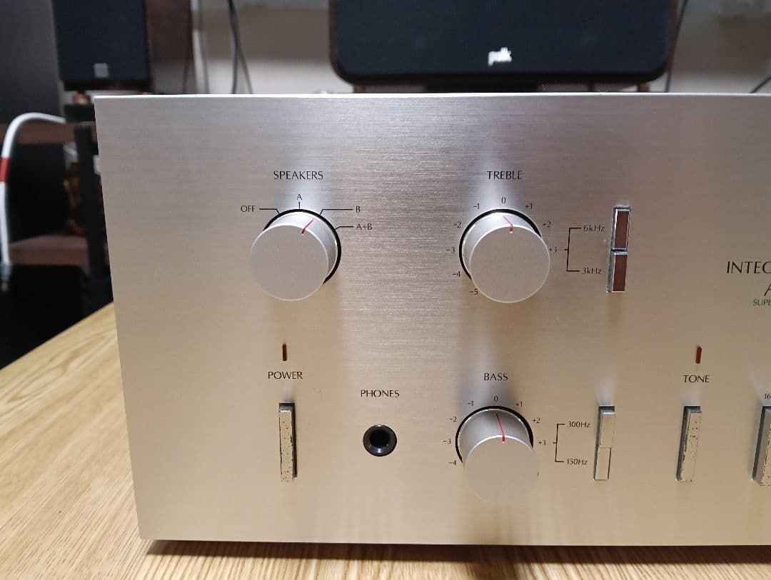 サンスイSANSUI AU-D707F 動作品