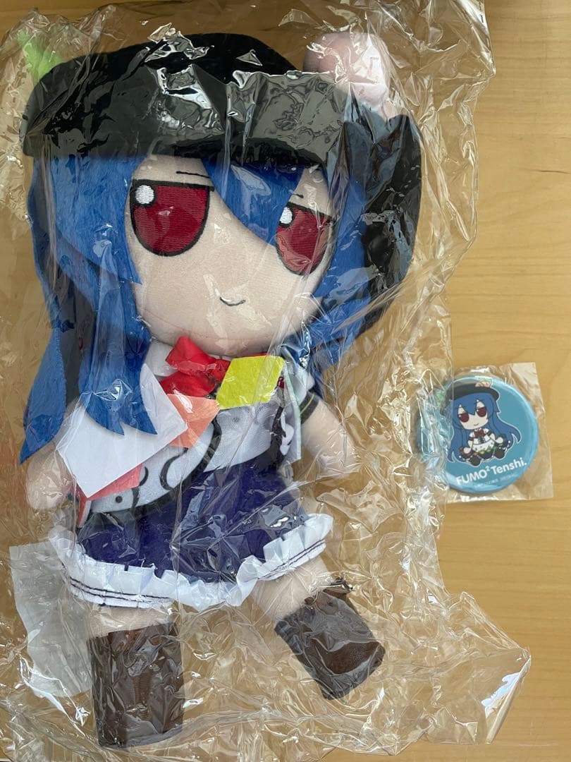 Gift 東方ぬいぐるみシリーズ 44 【比那名居天子】ふもふも特典缶バッジ付き