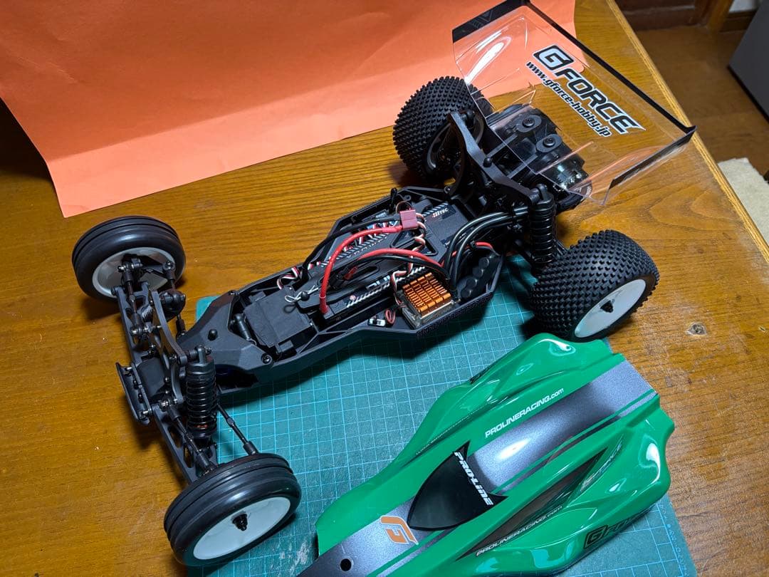 [美品] G-FORCE GENOVA Ver.2 2WD Buggy 完成品