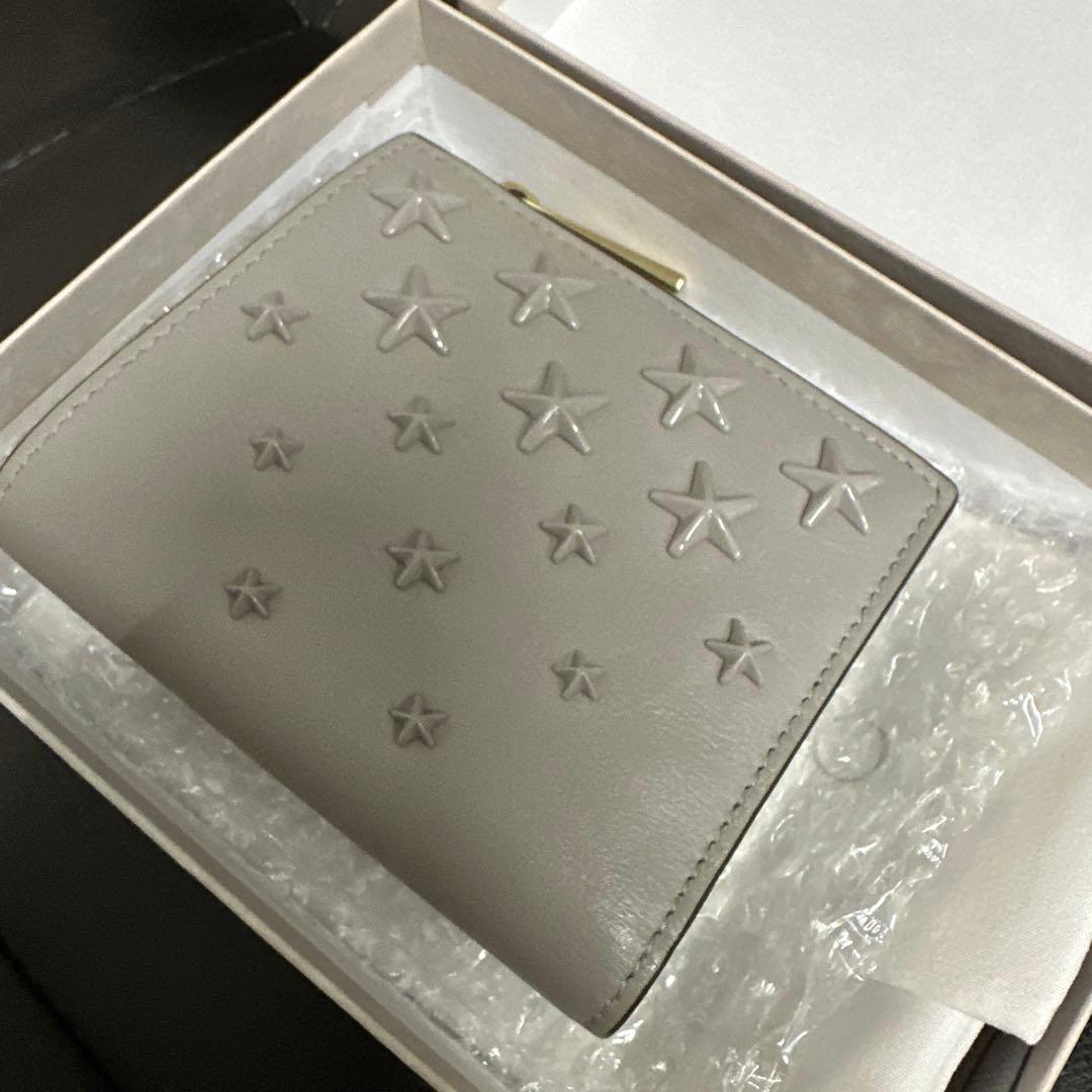 なこな　未使用✨ジミーチュウ 二つ折り財布 レザー　スタッズ　スター