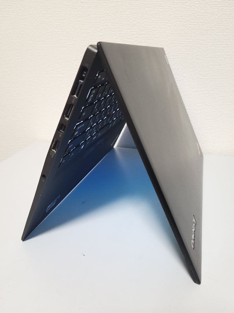 ThinkPad X1 Carbonノートパソコン i7 / 8GB/256GB