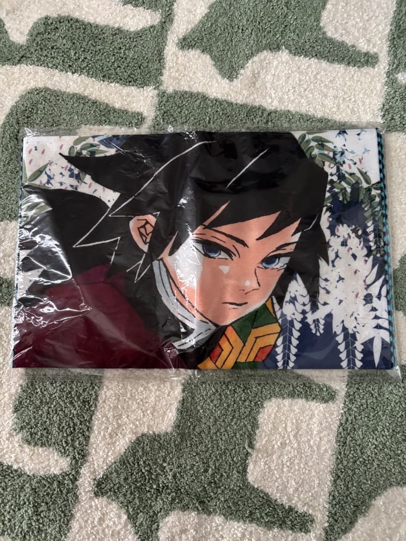 冨岡義勇　タオル　鬼滅の刃