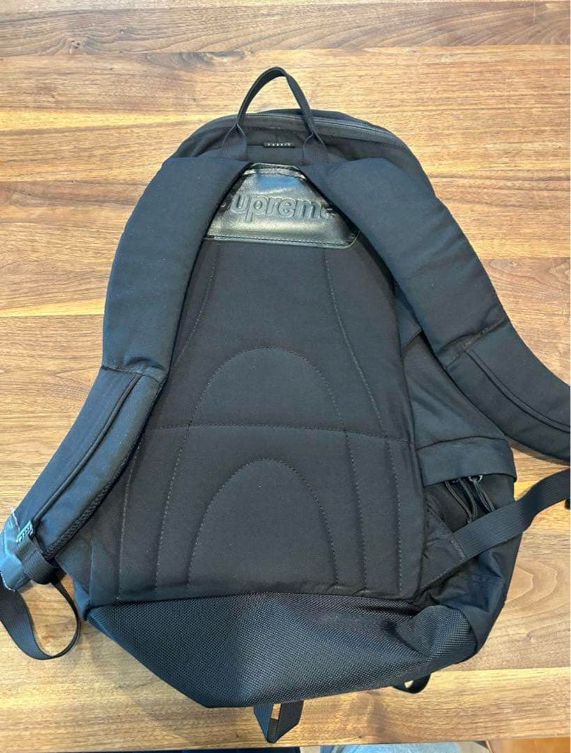 Supreme バックパック　ブラック