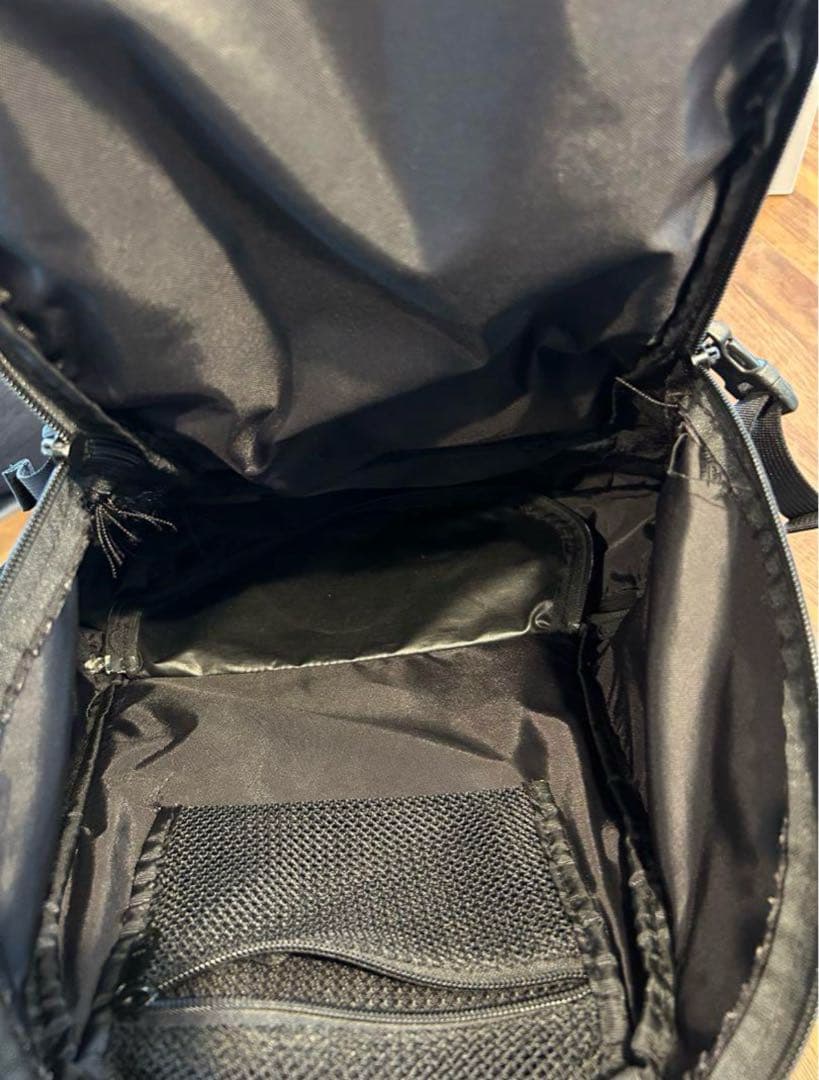 Supreme バックパック　ブラック