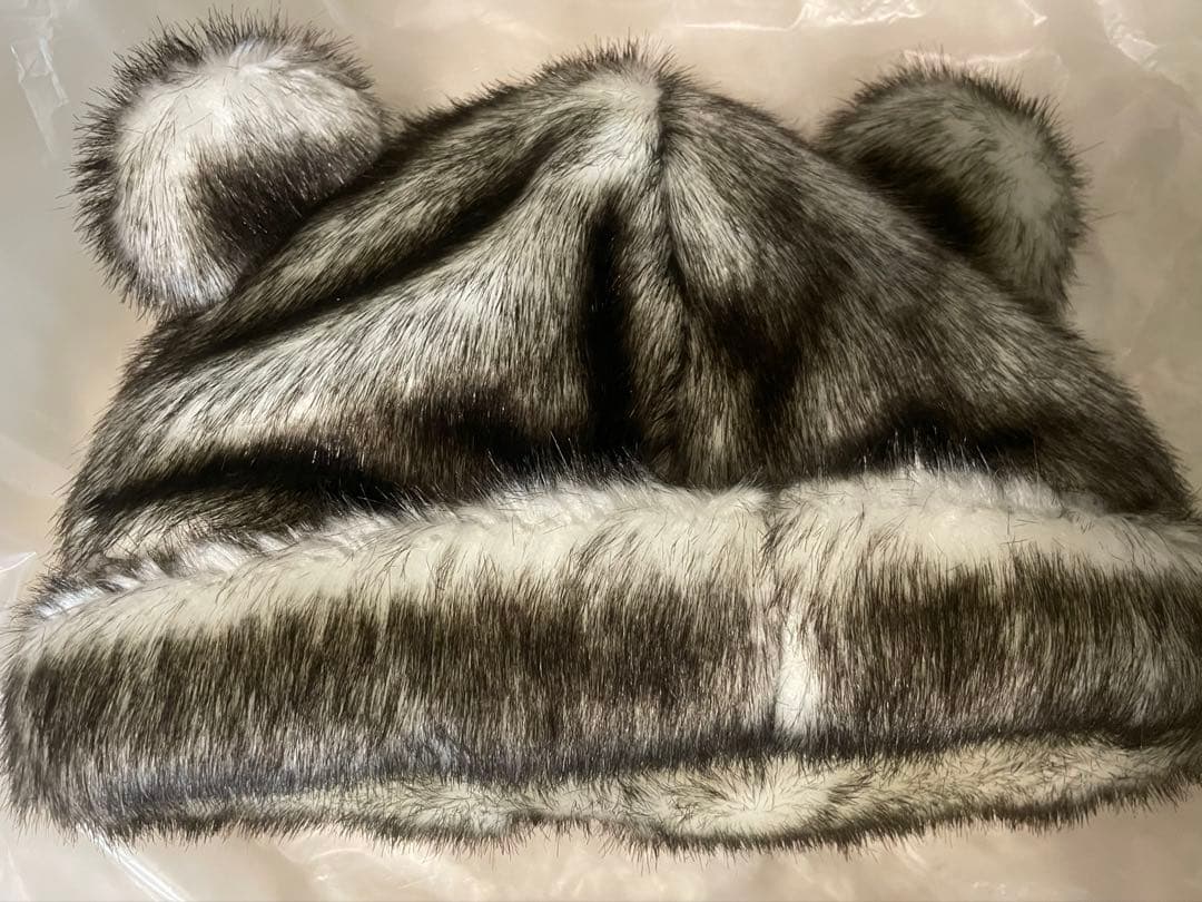 BASICKS 耳付きニット帽