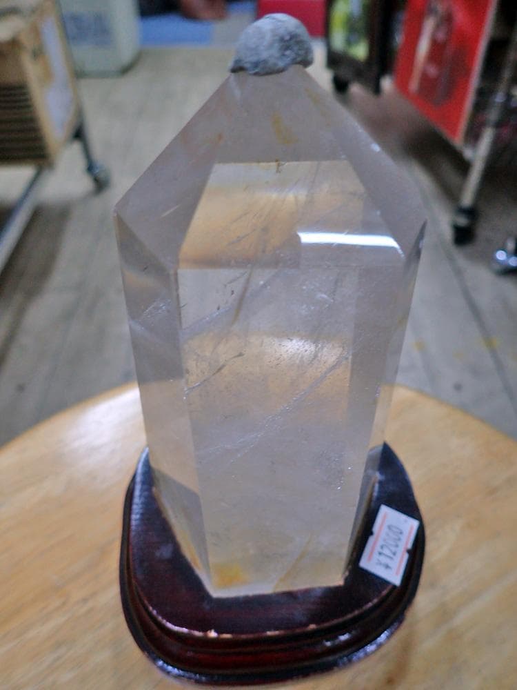 【天然石】水晶六角柱＿クリスタルの置物 (866g)