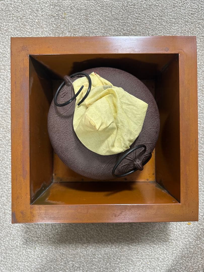 【茶道具】　釜　【菊地 政光】(造)