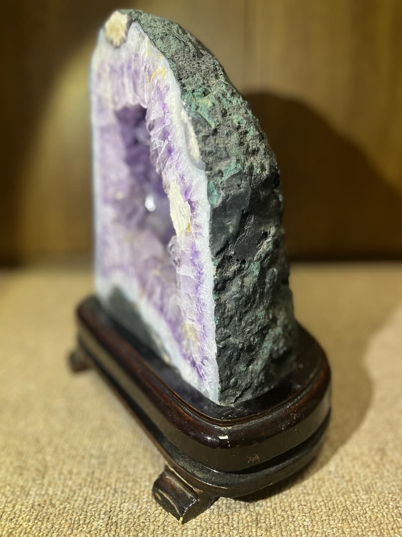 アメジストドーム限定販売(台座付き)