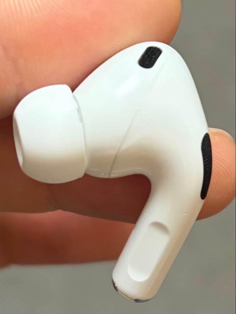 き*が様 Airpods pro第二世代　Lightningコネクタ