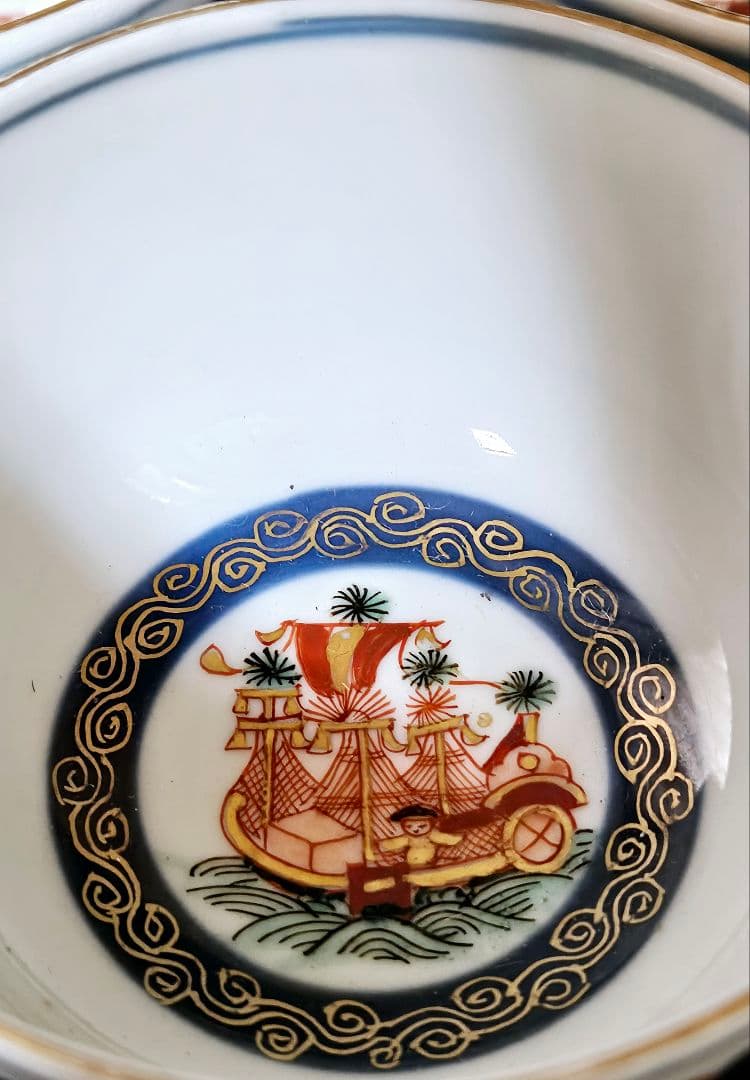 【珍品❗名品❗】明治時代　大聖寺伊万里　韃靼人と南蛮舟に花の図　ころ茶碗　ぐい呑