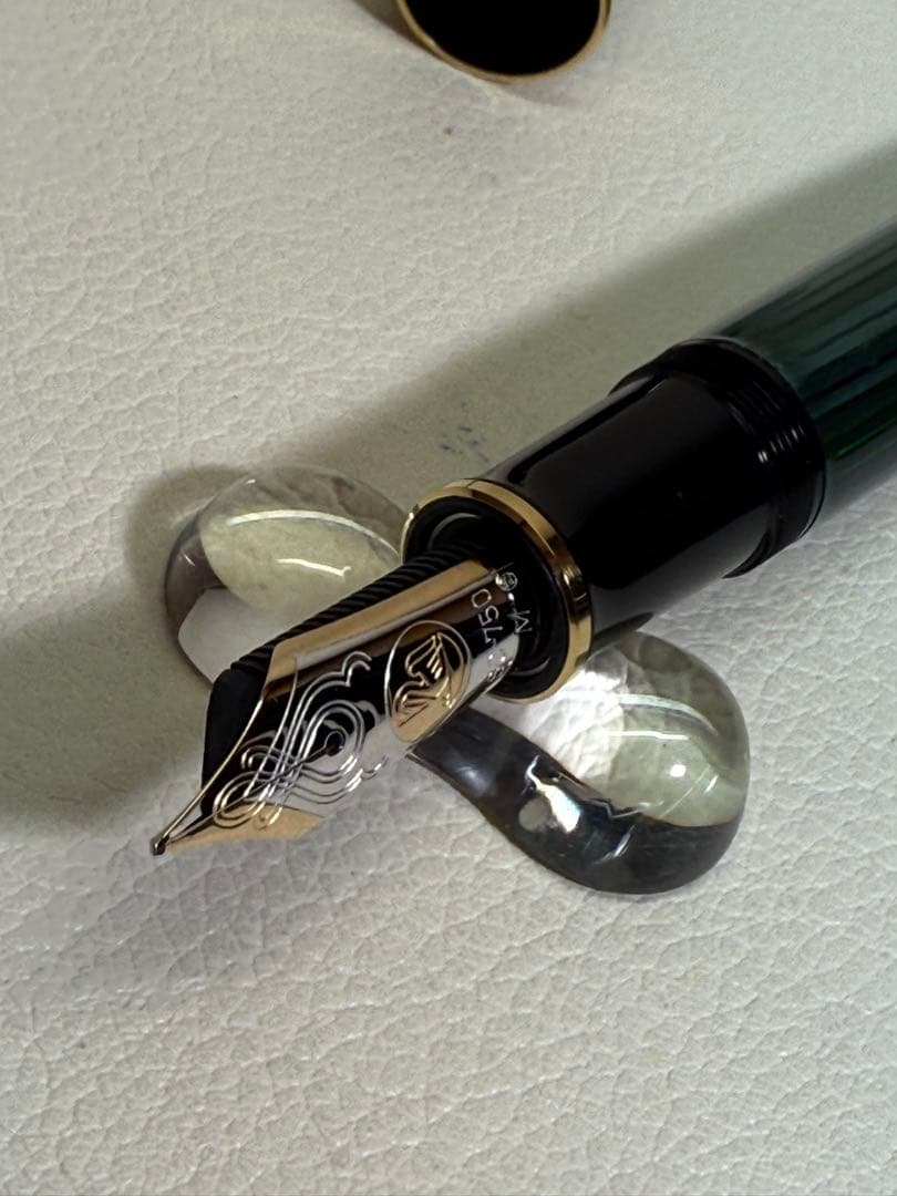 【極美品】ペリカンスーベレーン M1000 ギフト