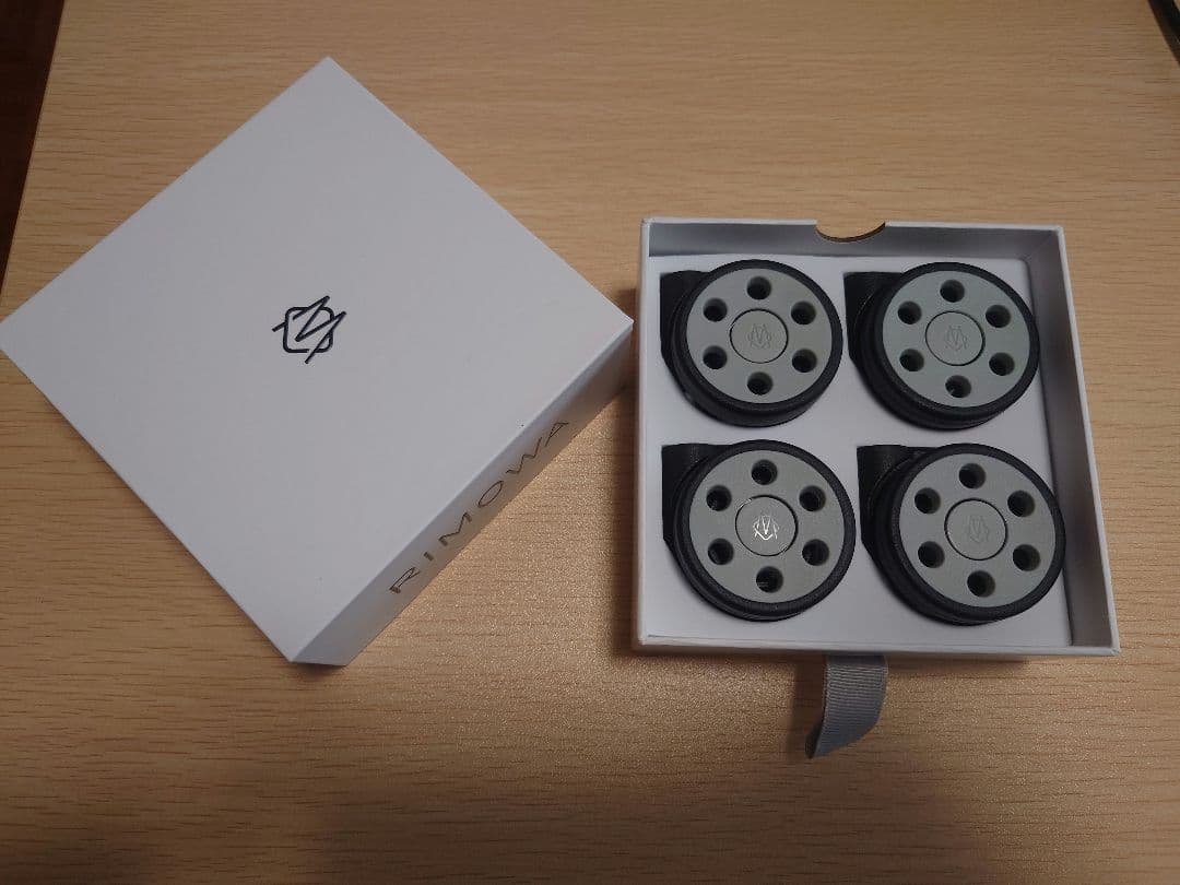 RIMOWA　ホイール,ハンドル、タグ　3点セット