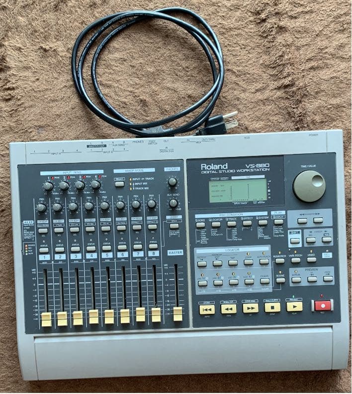 配信機器・PA機器・レコーディング機器 Roland vs880