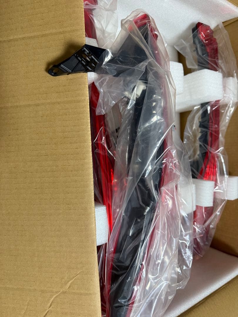 80ハリアー　純正テールランプ　4つ　ウィンカー