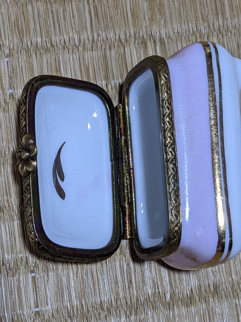 ♦リモージュ フランス製 デュバリー磁器 ４足トリンケットボックス アンティーク