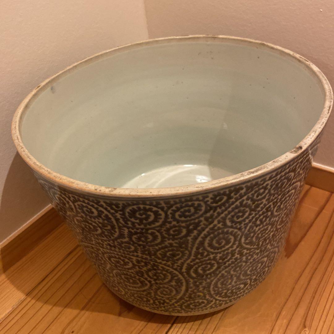 江戸時代古伊万里焼　唐草模様