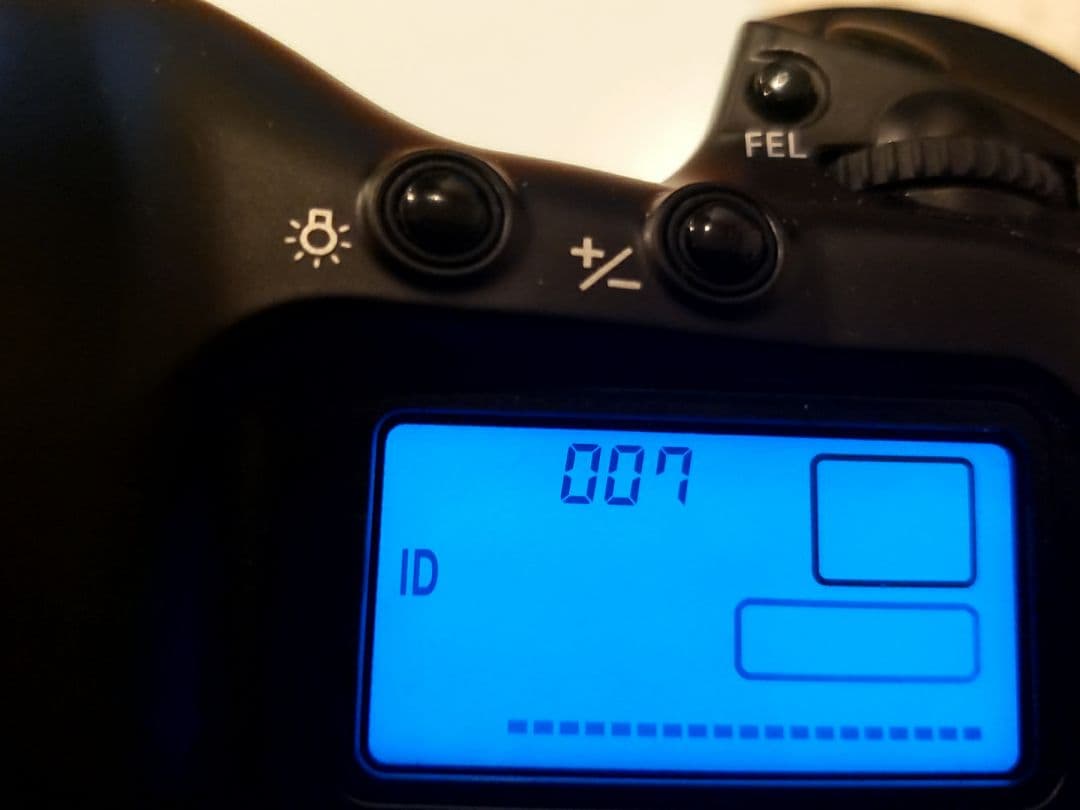 期間限定出品【美品】キャノンEOS-1V