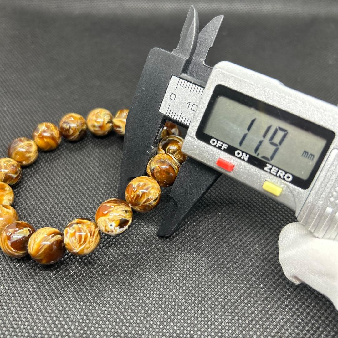 花琥珀のブレスレット