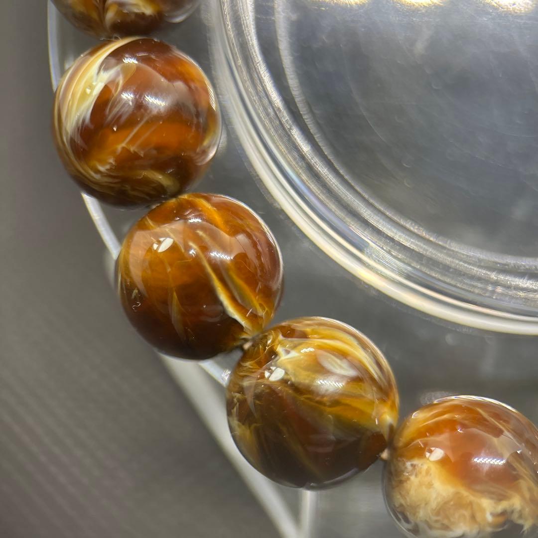 花琥珀のブレスレット