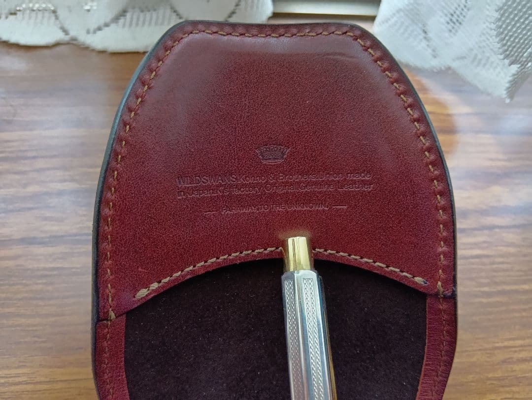 【※専用】ワイルドスワンズ PEEK-A-BOO ペンケース 4本差し